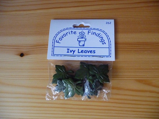 Ivy leaf buttons
